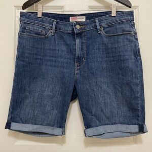 Levi Strauss Mid Rise Jean Bermuda Shorts Dark Wash Cuffed Blue Size 16 W33